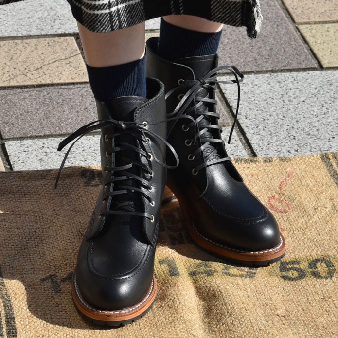 レッドウィング (RED WING) CLARA クララ レザーブーツ 靴 3405 トップジミーのレディースコーディネート画像